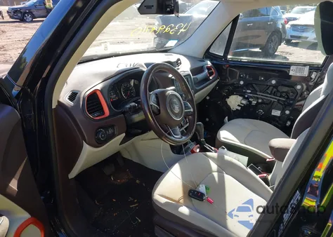 2016 Jeep Renegade Latitude z USA, uszkodzony, nr VIN ZACCJBBT2GPC63091